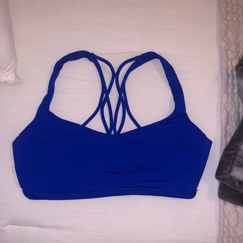 Lululemon Free to Be Serne Bra